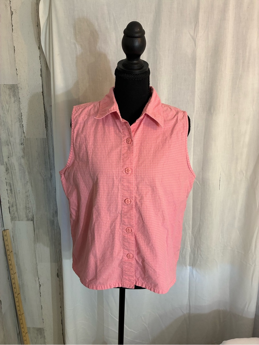 Christopher & Banks Sleeveless Button-Front Top in Pink Sz L